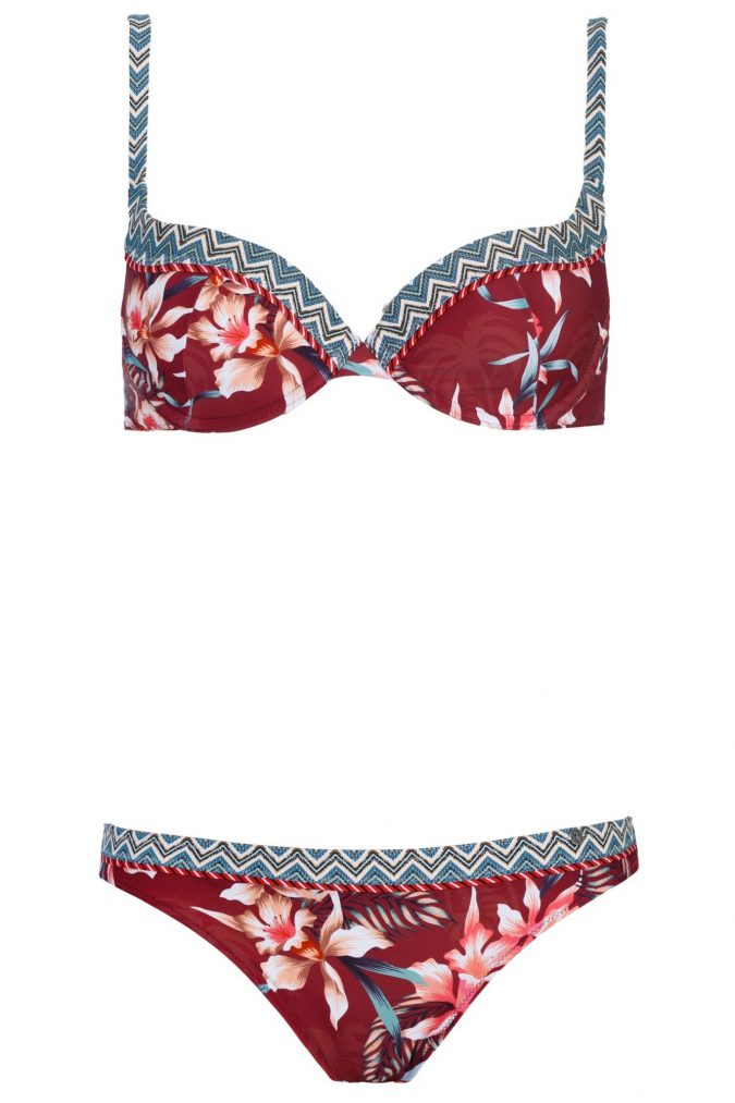 Marlene-Red-Bikini-Buegel-Soft-Cups-Breiter- abnehmbaren-Traeger-Tropical-Paradise-Southcoast-Swimwear-Bali-Geometrie-Patchwork-Ethnic-groesserer-Cups
