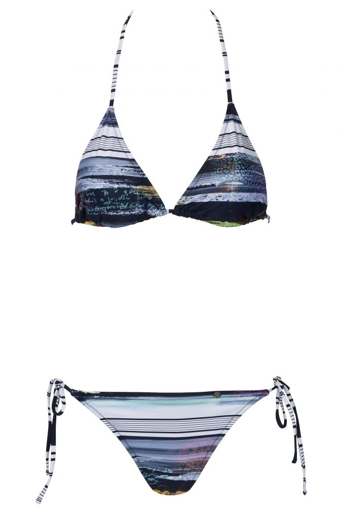 Suri-Bikini-Set-Triangle-Spaghetti-Traeger-Streifen-Blau-Farbe-Blue-Stripes-Bikini-Paradise-Southcoast-Swimwear-Bali-Geometrie